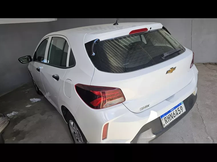 Chevrolet Onix · veículo de exemplo